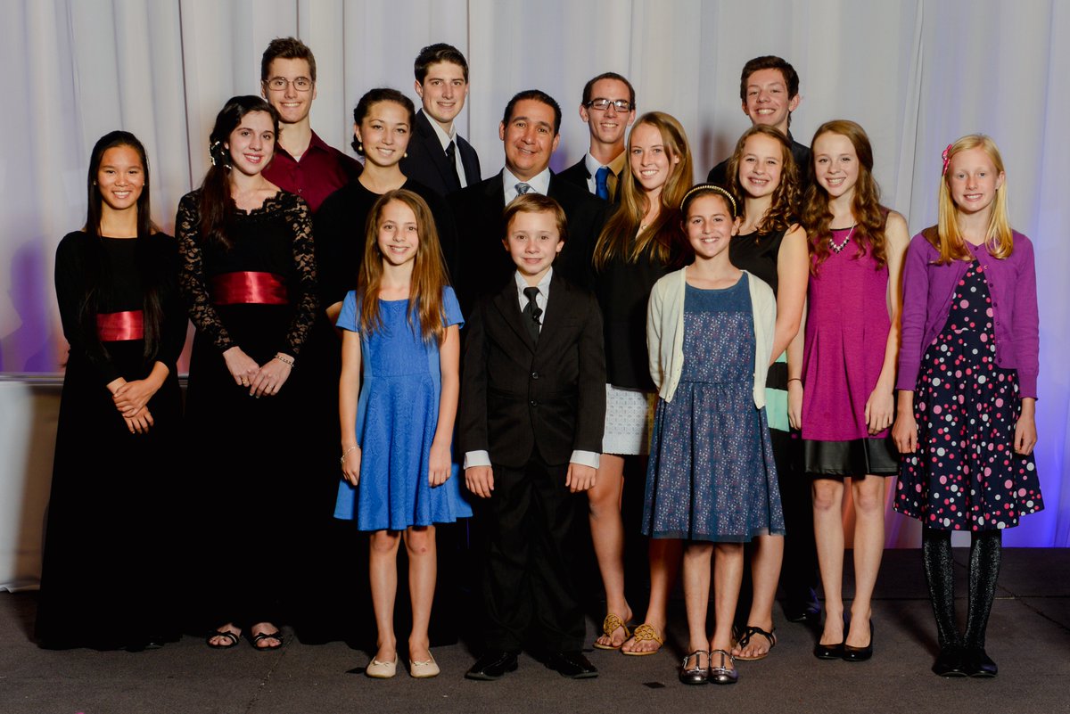 yacenter's tweet photo. @yacenter has announced nine youth business who are finalists for CYE! Read more here: https://t.co/OmCJrdbjtM https://t.co/MnxoVzXHyY