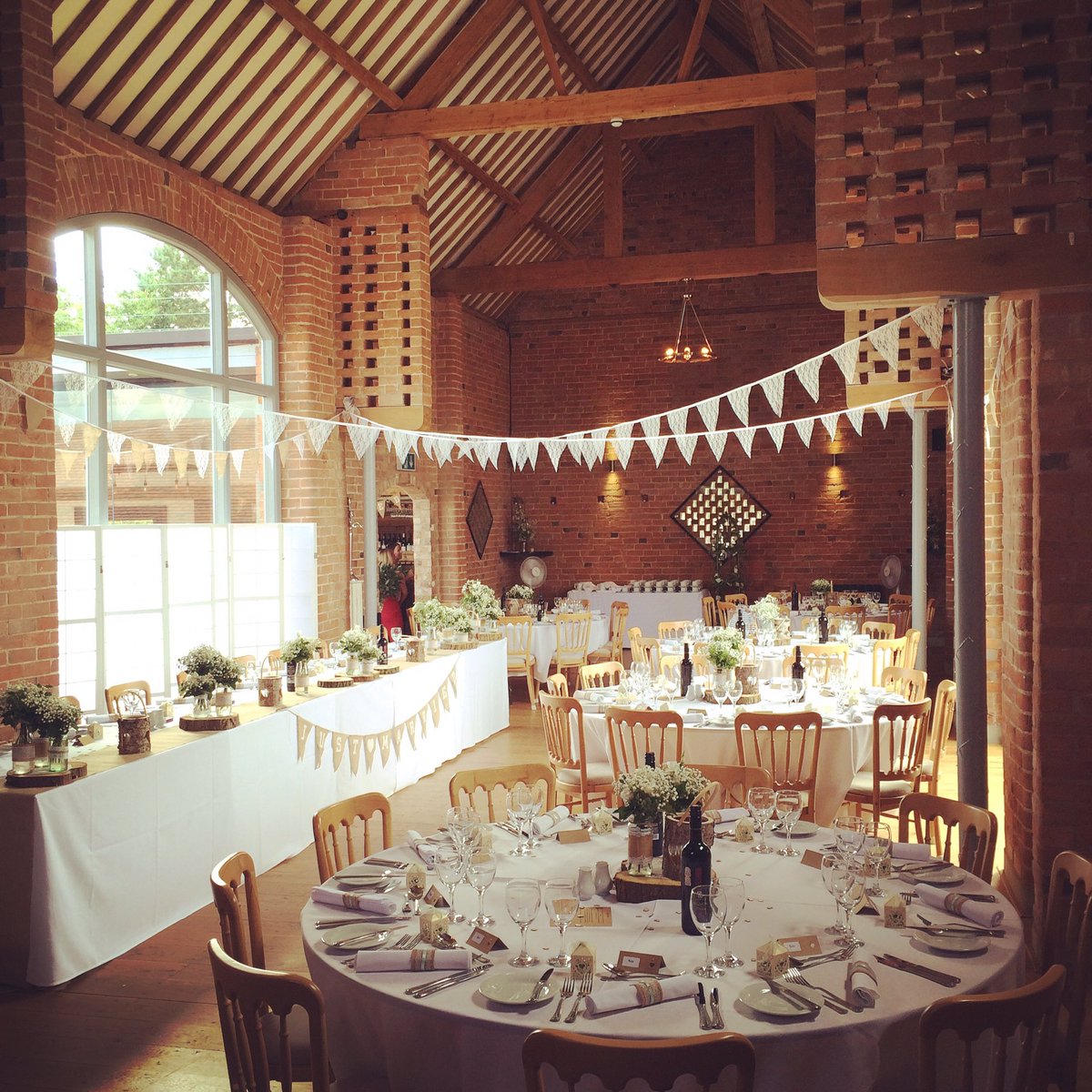 Swallows Nest Barn tweet media