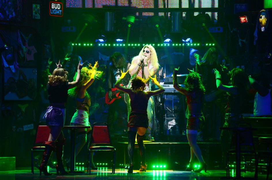 Ladies love him. Guys want to be him. He's #StaceeJaxx! #RockTheRio