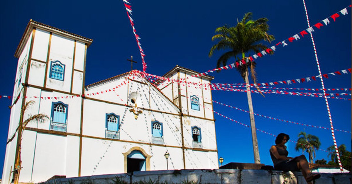 viagemeturismo's tweet image. 48 Horas em Pirenópolis e Goiás (GO): um roteiro pelas duas cidades históricas abr.ai/1Lo8iYz