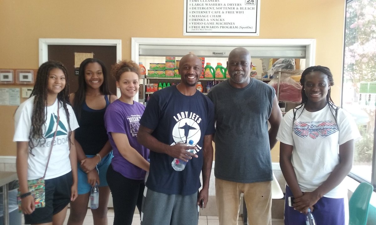 LadyDriveNation's tweet photo. It's not just about Basketball ..Community Involvement is a must ..
#1programinthecountry https://t.co/tNYJetcHGS