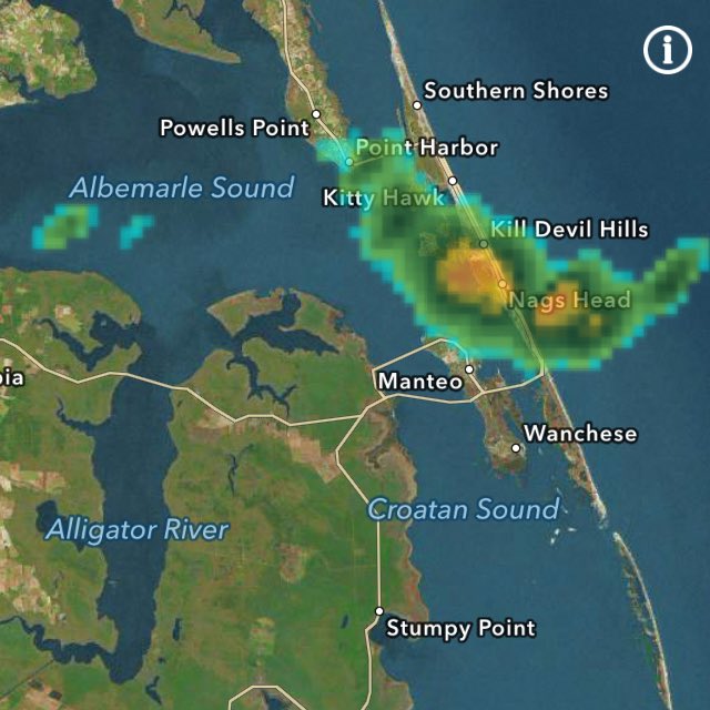 OBXpizzakdh's tweet photo. A random little shower...coming from the east. How odd. #OBX https://t.co/fBk3TEY2V6