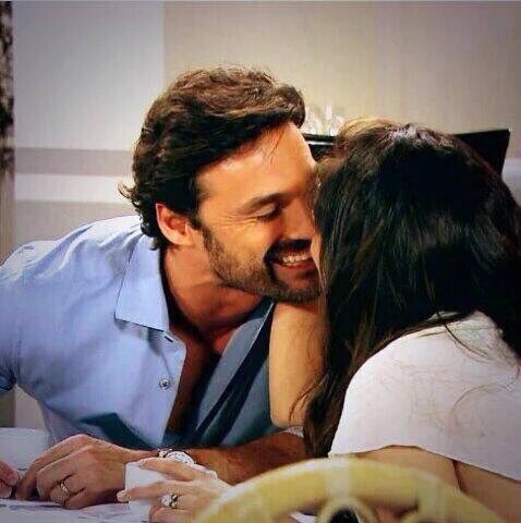 marielalex's tweet photo. Mas de mil razones para Amarte...❤💕️💭🔗 @ivansanchezz_ @anabrendac #SoulMates✨☄ #Hermositos https://t.co/3mJh6PsY3p