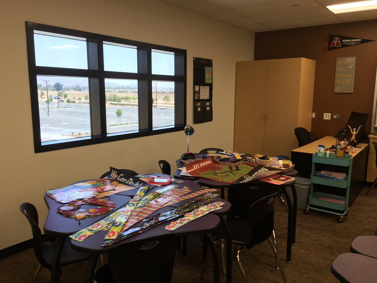 OVHS_English's tweet photo. Getting my room ready for my Sophomores! Can't wait! https://t.co/kApeHT75RY