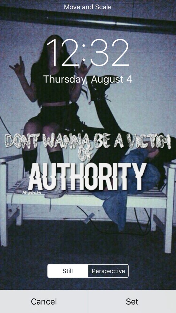 5sos lockscreens 💯 tweet media