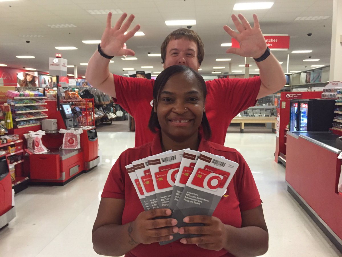 It was LaWanda Wednesday! Gold is the goal! #goldeninspiration 🏅🏅🏅@AimeeZembruski <a href="/SonnentagTara/">Tara Sonnentag</a> @WesfromTGT