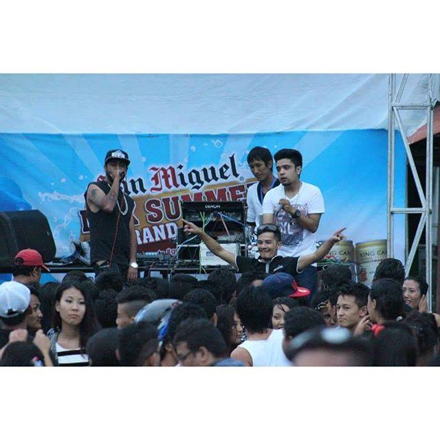 girishnephop's tweet photo. Cant wait for the monsoon to get over so I can be back on stage.
#artistlife #stageperform… https://t.co/E2bM5RalG0 https://t.co/JhDvXIpkHp
