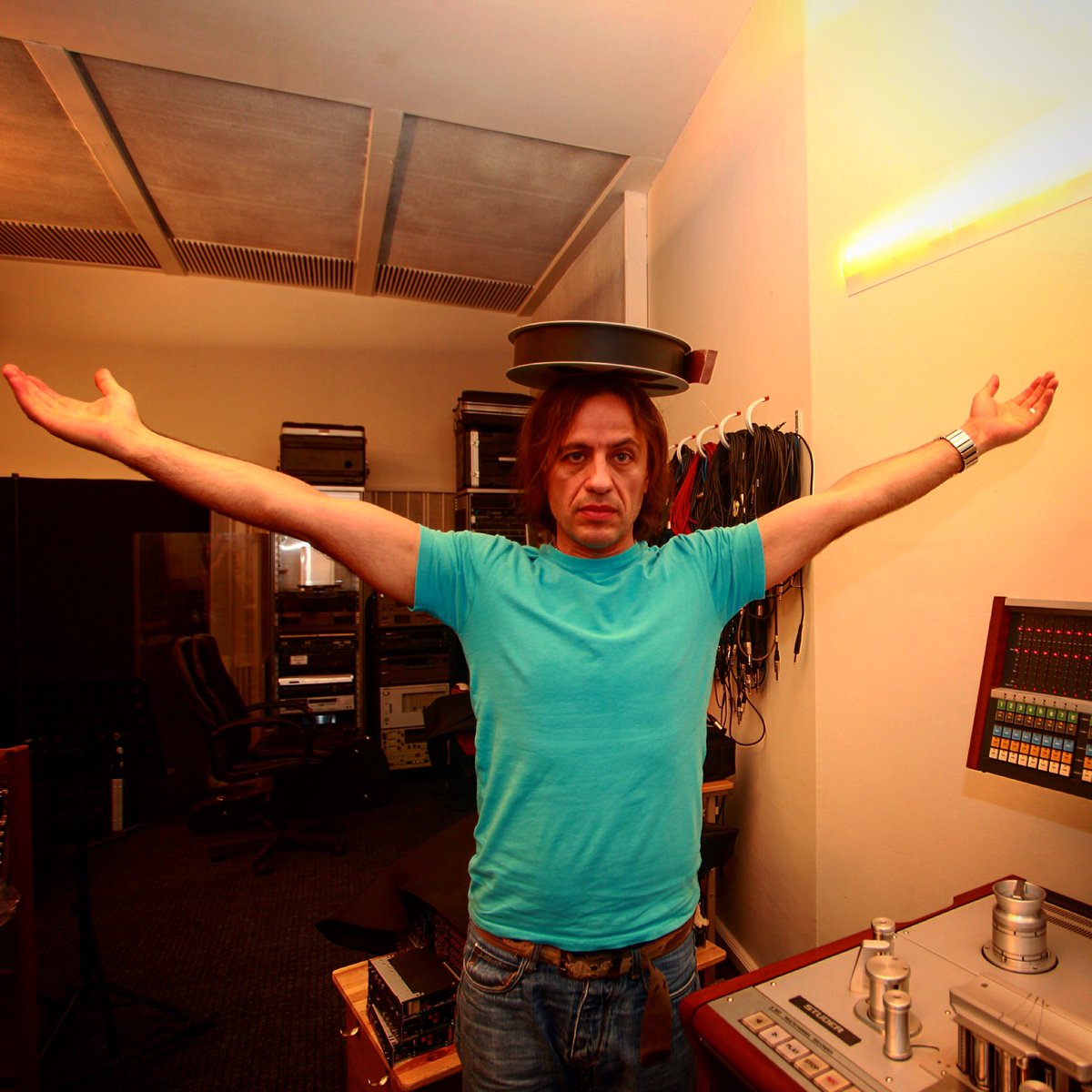 MustbetheSound's tweet photo. Oley Elate, Petersburg Recording Studio #prsrecords #prstudio #ПетербургскаяСтудияГрамзаписи https://t.co/hZ3VILcRYc