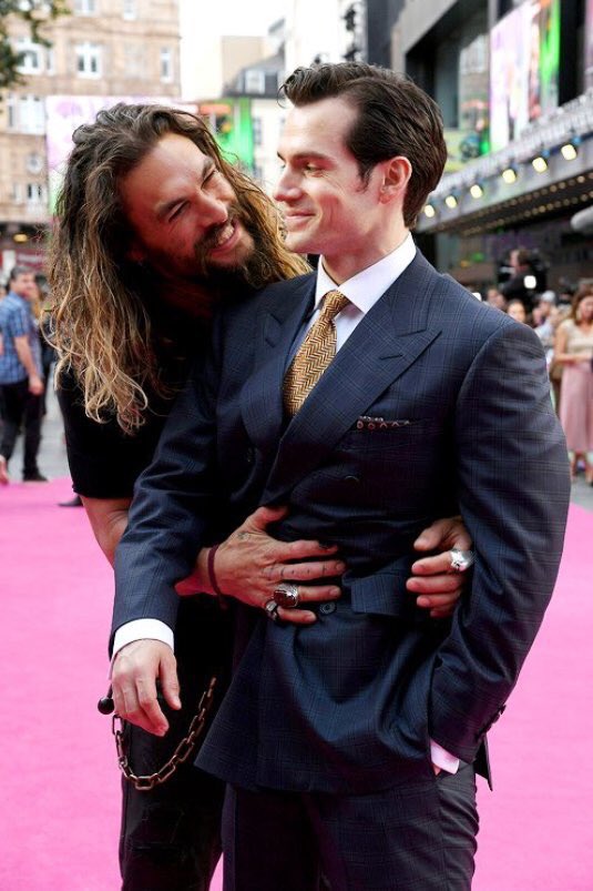 HenryCavillReal's tweet photo. #SuicideSquadPremiereUK https://t.co/EvbRi0oKGh