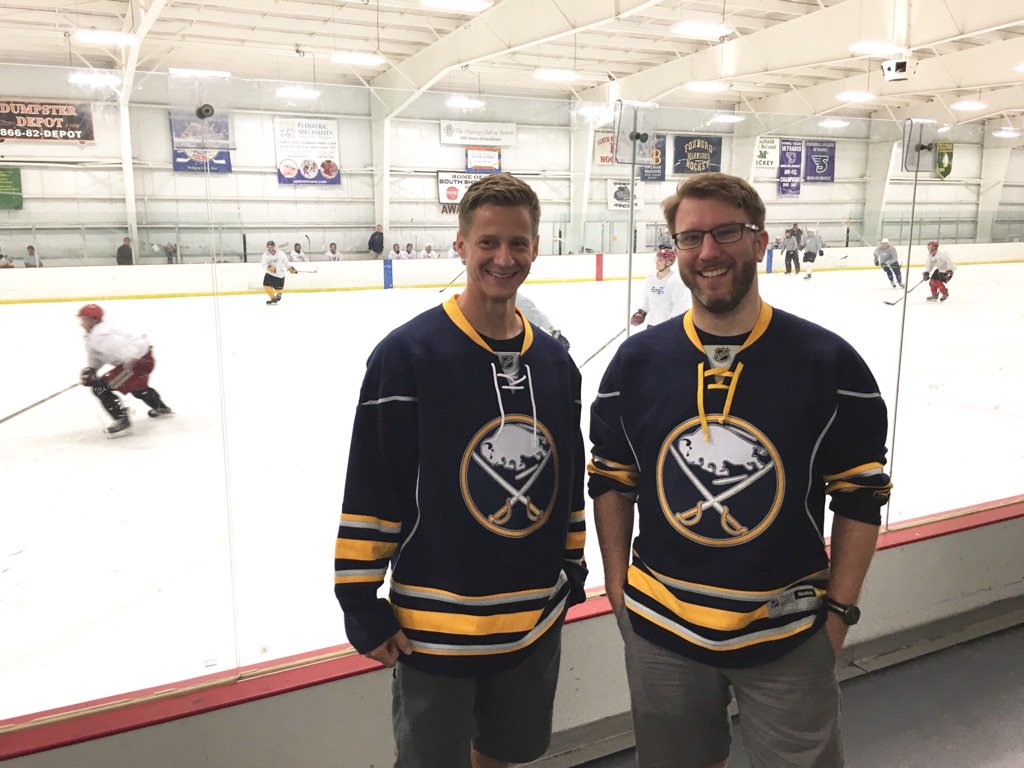 Stevelsikora's tweet photo. @LindyRuffsTie @BillHoppeNHL @diebytheblade @Buccigross @TheHockeyNews  Doing our part. 716 in the 617. #VeseyWatch https://t.co/32BywgtKZ6