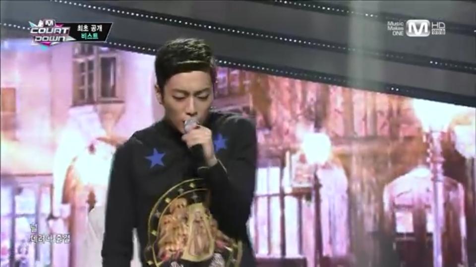 ifntyeolSK's tweet photo. Hoya and Doojoon wearing same shirt design #호야 #두준 #비스트 #인피니트 #beastfinite #b2stfinite https://t.co/VJ8qpIfdBH