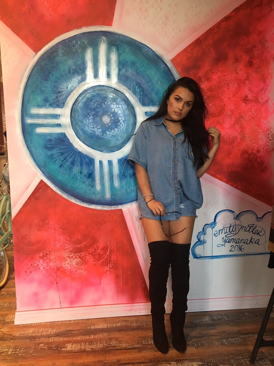 ItsCrystallG's tweet photo. home 🌻 https://t.co/Rt82RJgFkc