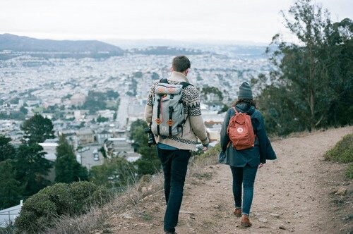 Forritacomovos_'s tweet photo. 4) Si tuvieras que eleguirle, un regalo a tu Best, cual sería?
Collar
Oso
Viaje
Alcohol https://t.co/2FypGKVSbh