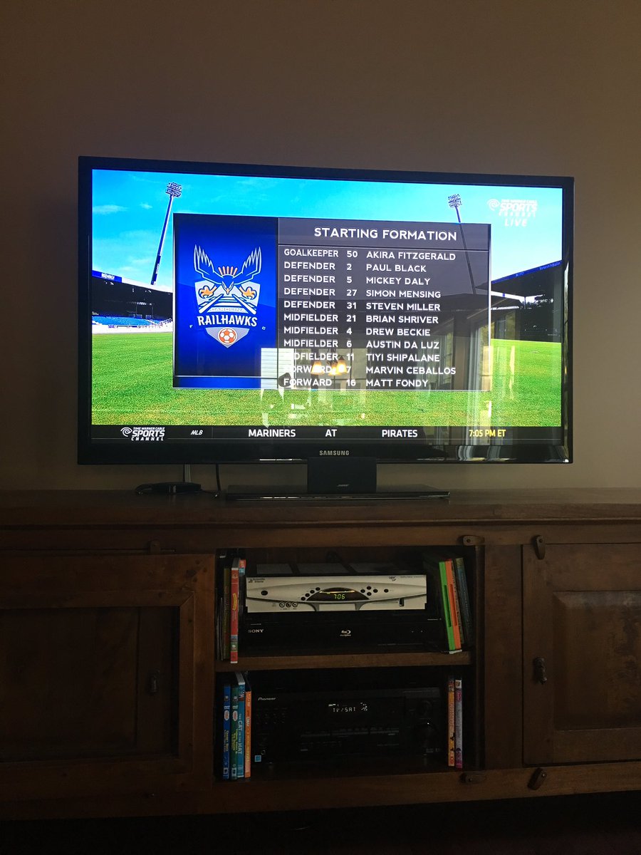 geoflevine's tweet photo. Let's go boys!!! #GoRailHawks @RailHawksFC https://t.co/tj7S6l15hw