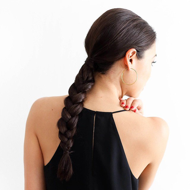 Pantene's tweet photo. This summer we're obsessed with all the braid trends! 😍 It's the best way to beat the heat in style! #FDFabulous https://t.co/mDb15tvB9h