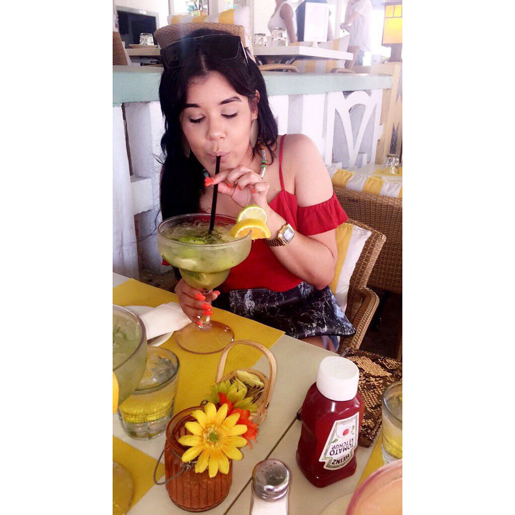 zeroemotions_'s tweet photo. #Miami16 #day1 π΄β¨ https://t.co/8sGzsdmeru