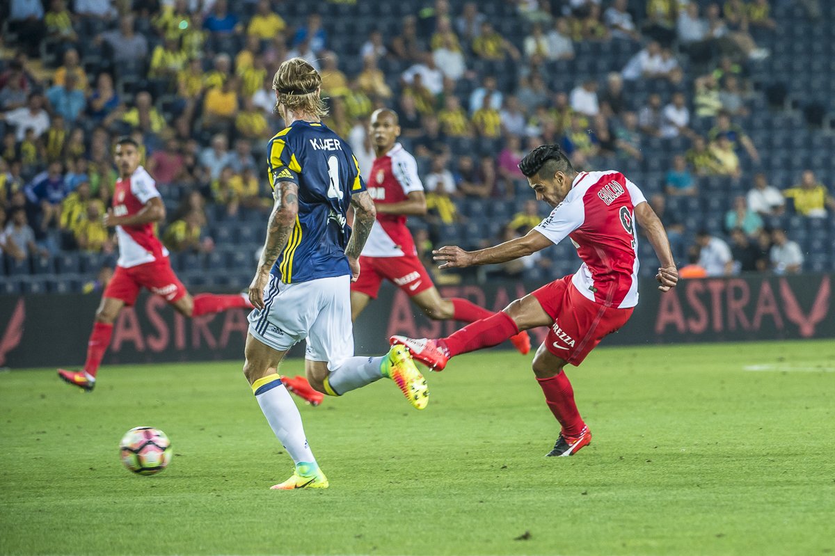 AS_Monaco_ES's tweet photo. Los goles del encuentro Fenerbahçe - AS Monaco. (2-1) #FENASM
🎥 ➡️ https://t.co/JoyPVSrbk7 https://t.co/VrBQ4oL3Bu