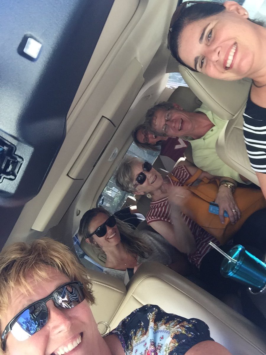 GeoFun123's tweet photo. Headed to dinner! Teaches have to eat!@MauraTriebs https://t.co/10mBHBkihZ