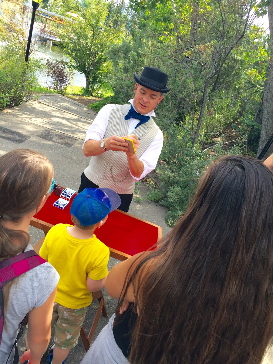 CalawayPark's tweet photo. Parker Doodlebug wows us with close-up magic on the pathways of the park #capturecalgary #yycmagic #yycArts https://t.co/fVH3AODcPR