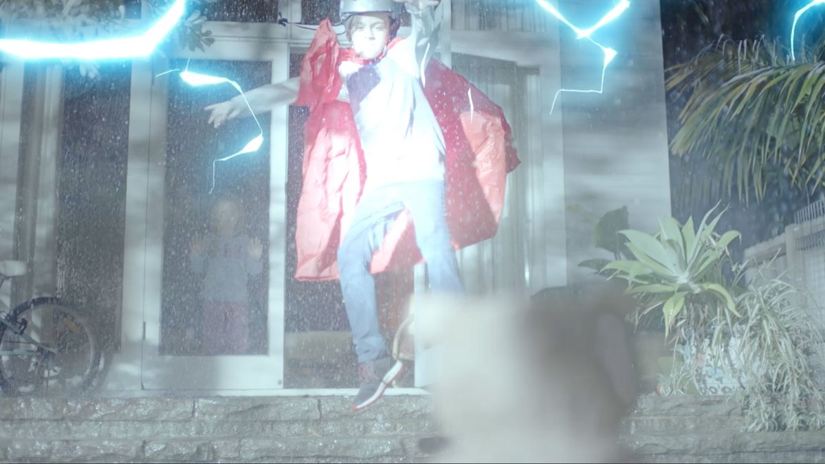 cuttingedgepost's tweet photo. We "brought out the super hero" in this spot for @newscorpaus #marvel https://t.co/jN1Qd8AVMo https://t.co/HqU76lT3V2