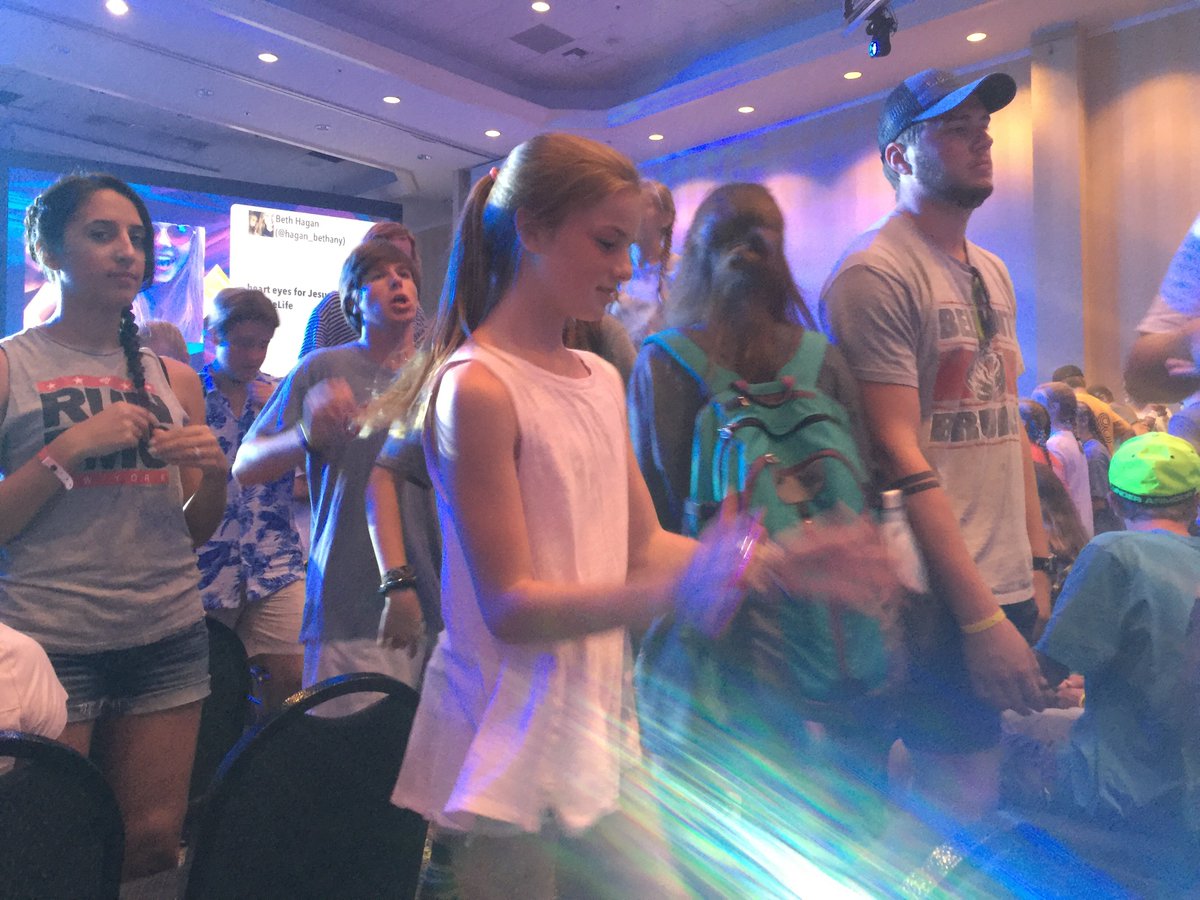 LOUDinLIFE's tweet photo. We wish we could dance like them! @bigstufcamps #primelife https://t.co/LjU456Y1pa