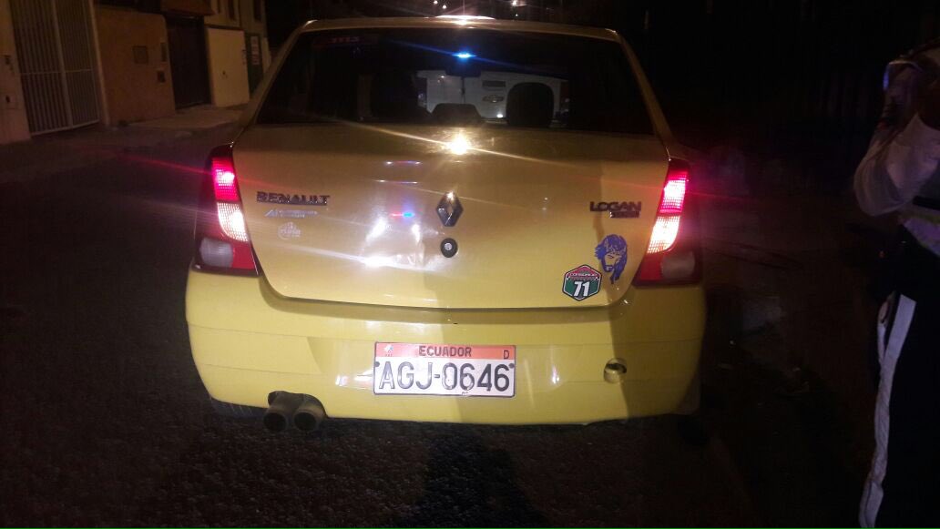 <a href="/diegues80/">esteban alvarez</a> <a href="/radaresCUE/">Cuenca Vial</a> <a href="/RadaresCuenca/">Radares Cuenca</a> <a href="/tomebamba/">La Voz del Tomebamba</a> El vehículo fue localizado y ACT toman procedimiento.