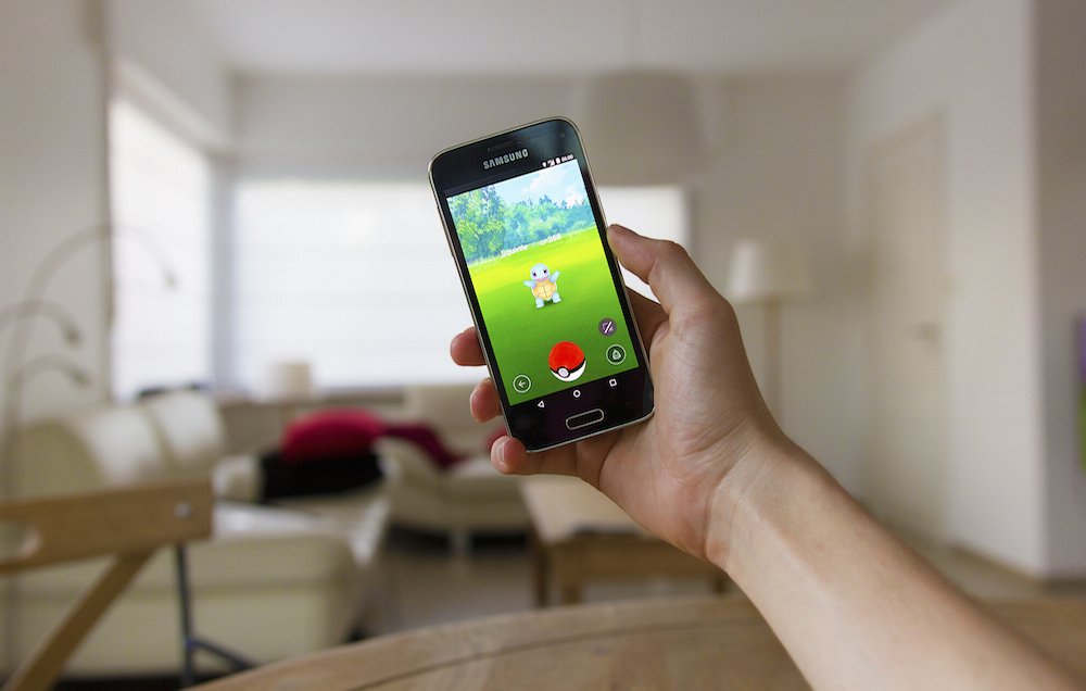 7 struggles all girls who play Pokemon GO understand: spr.ly/6013BLRvR