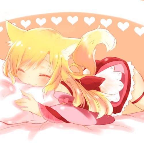 herosofmobian's tweet photo. *causally lays on @Light_Element 's bed cuz why not* :p https://t.co/qxmfTzPgst