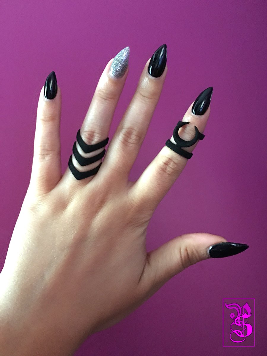 Princess_Shimmy's tweet photo. One of you dickheads still need to pay for My new ball rippers! 

https://t.co/QZfa0c6aWO #NailFetish #NailWorship https://t.co/nLQdghVJ7a