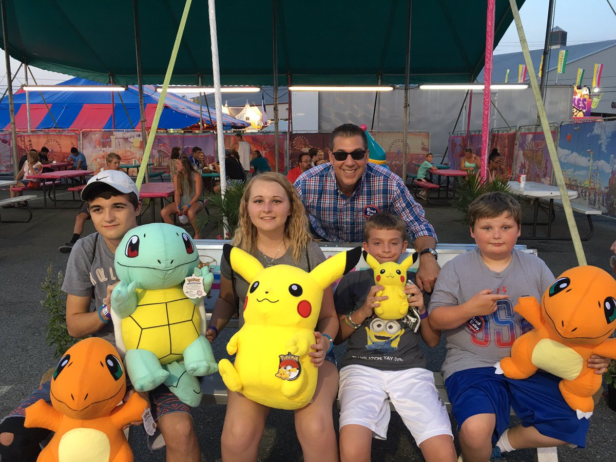BEFirstDE's tweet photo. Great night at @DelStateFair on #MilitaryAppreciationNight ! #DelStateFair #gottacatchemall #BEFirstDE https://t.co/GxKlRBzQMV