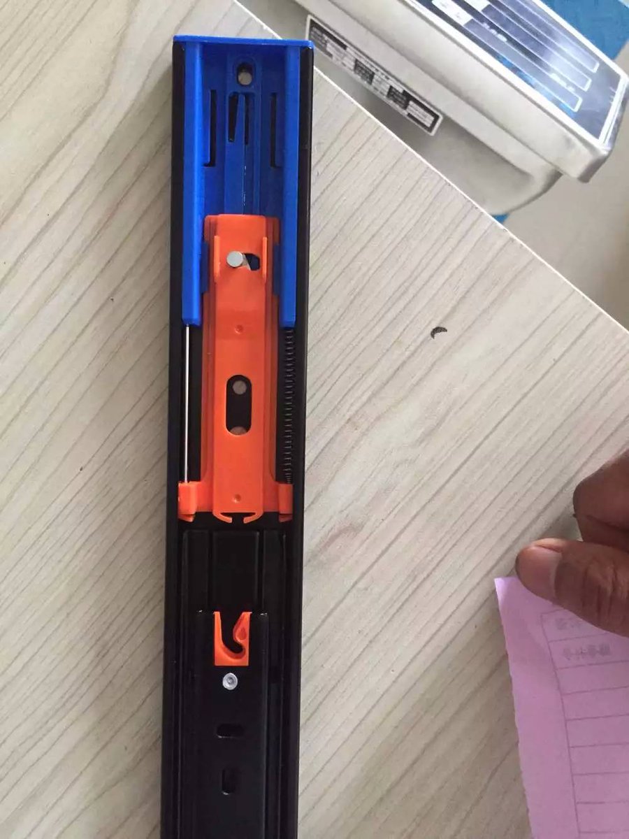 johncent's tweet photo. loading drawer slide for customers. https://t.co/OiPbOnDsxT