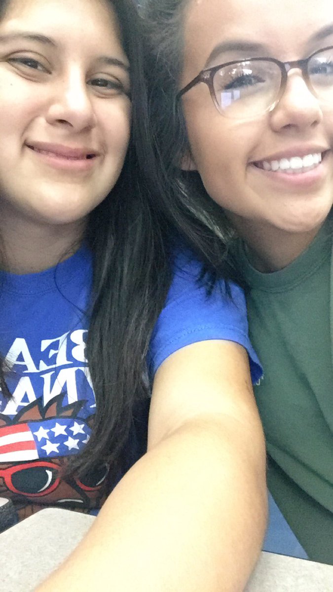 andreanofriends's tweet photo. @myaa27sanchez happy birthday boo, I hope ur day was perfect! miss you way more than u know. hang out w me OK😿😛💓 https://t.co/lW7GOqHVWm