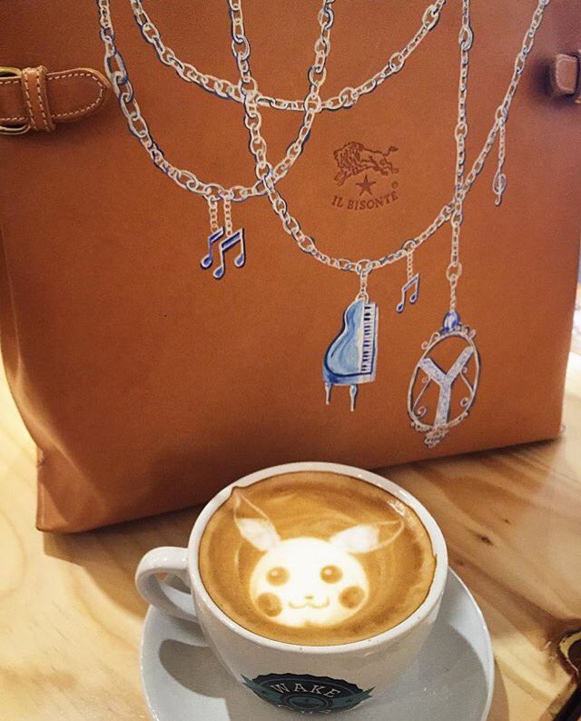 Life begins after coffee.
Good morning folks..
Have a productive day and carry your @ilbisonte_id everywhere.