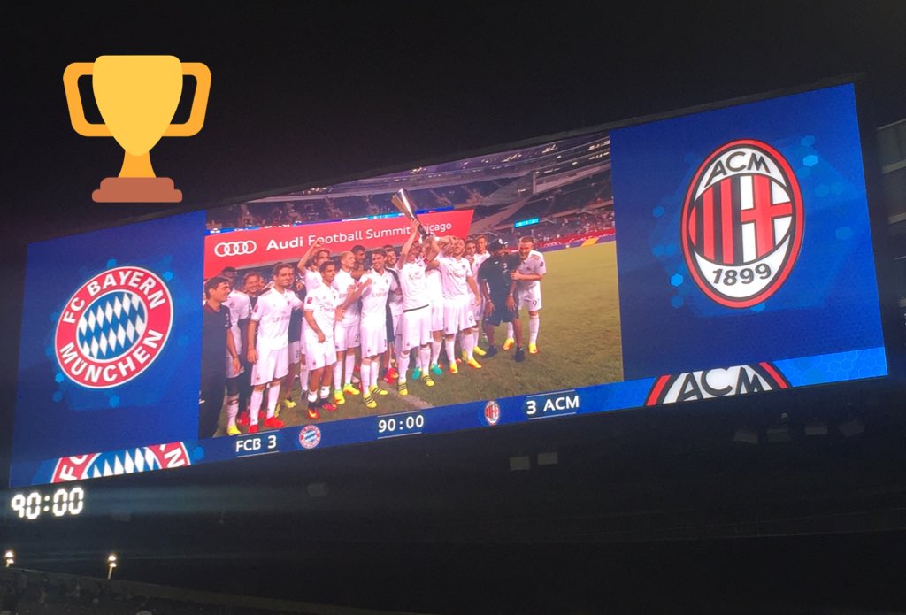 And the winner is... #ACMilan! @IntChampionsCup #FCBACM 👍🏻❤️⚫️