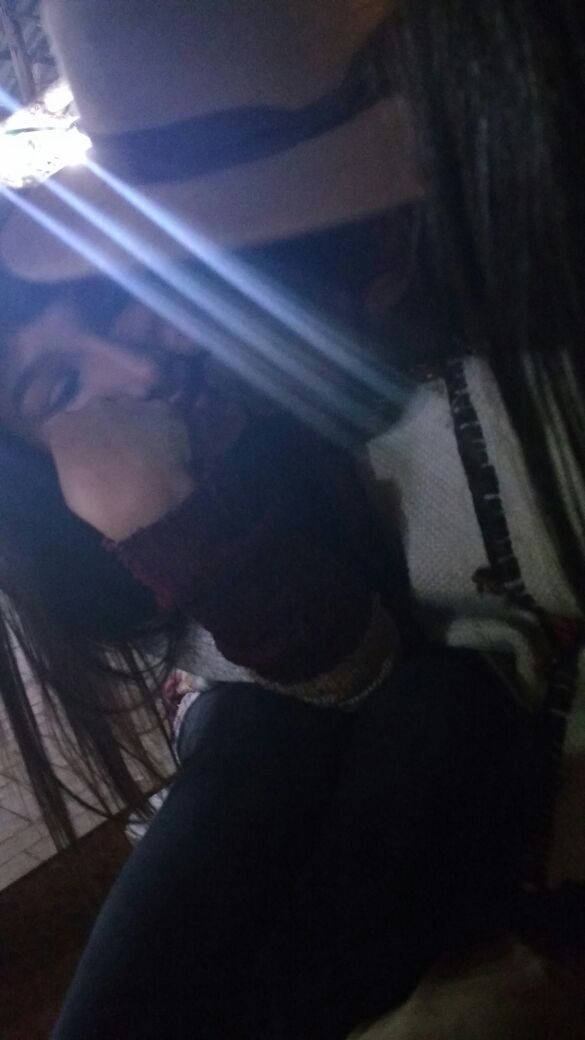AlanFer60353725's tweet photo. Mas de que importa o mundo lá fora se eu tenho você comigo?👫😍💖 @Luuh_Campello https://t.co/uLiDTul6j7