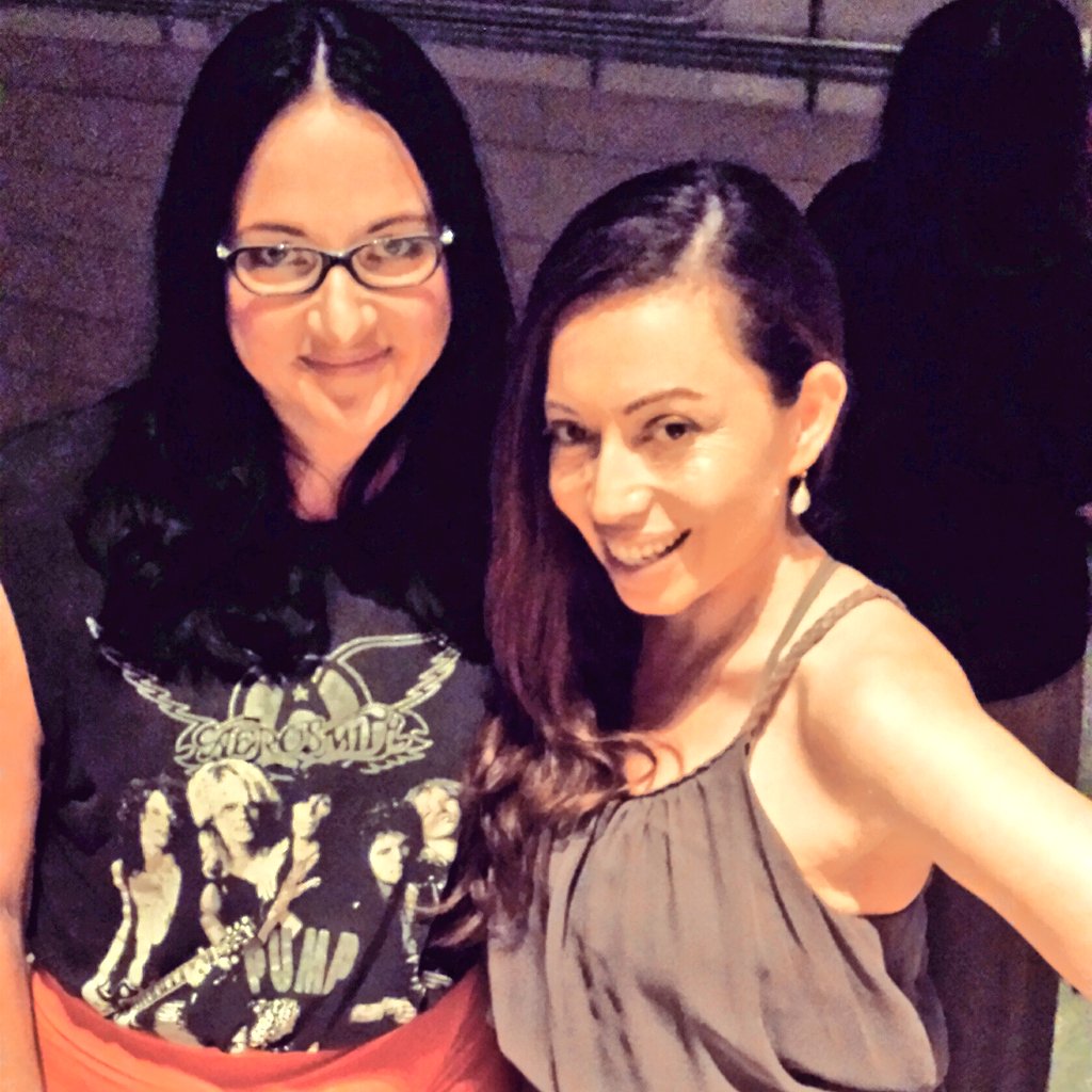 ConstanceDunn's tweet photo. Huge @jeweltoned fan after meeting ceo Rachael McCrary at tonight's #stilettogal gathering / #practicalglamour https://t.co/bpUrj2dZxc