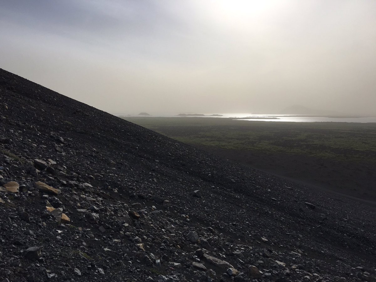 JavierArcelus's tweet photo. Hverfell, Islandia. 🇮🇸 #Hverfell #Ísland #Iceland #Islandia #eldfjall #volcán #volcano https://t.co/vSpgXH731K