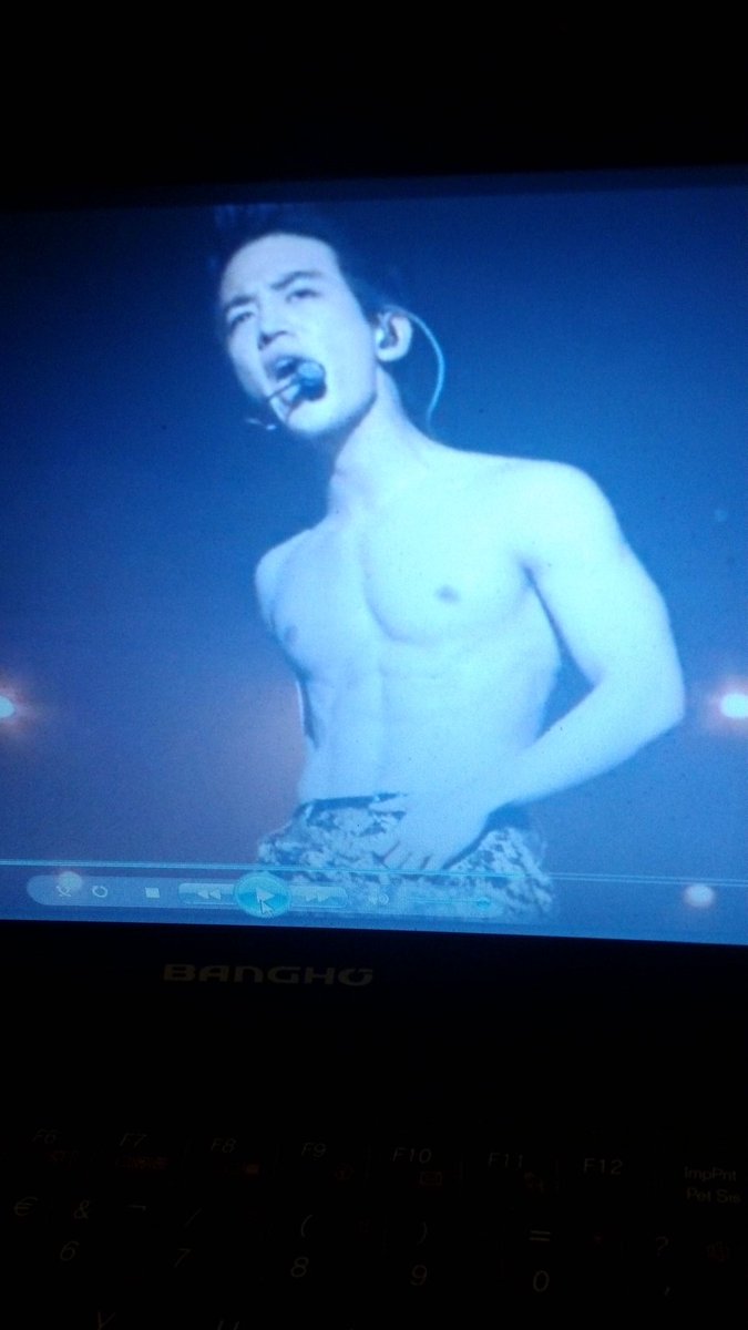 LaToraDice's tweet photo. Razón 152627 por la que #Minho es el mejor bias del mundo. #SWCIV #SHINee https://t.co/cPu9g5TueO
