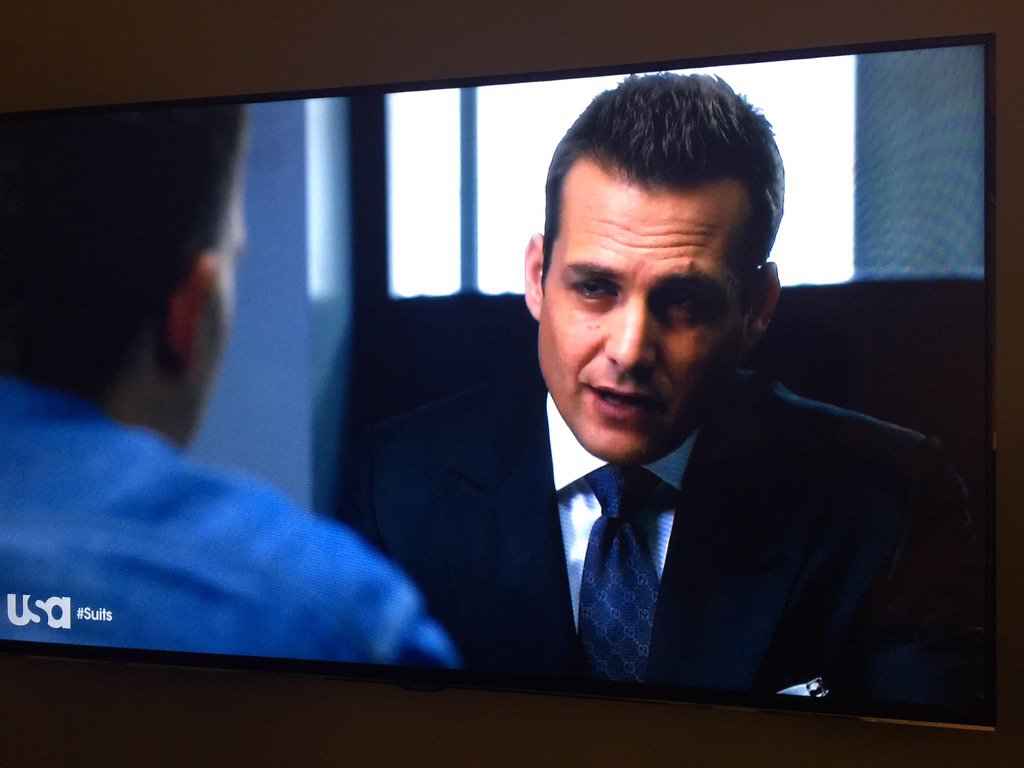 ScarimboloA's tweet photo. Happy to watch #SuitsS6 in USA! Sharing some pics with all @Harveyholics goodnight @SuitsFans https://t.co/ivWt03ZqoO