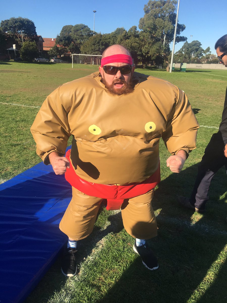 PrincessPeachey's tweet image. Raaaaar sumo suits! #atlassianbigbash