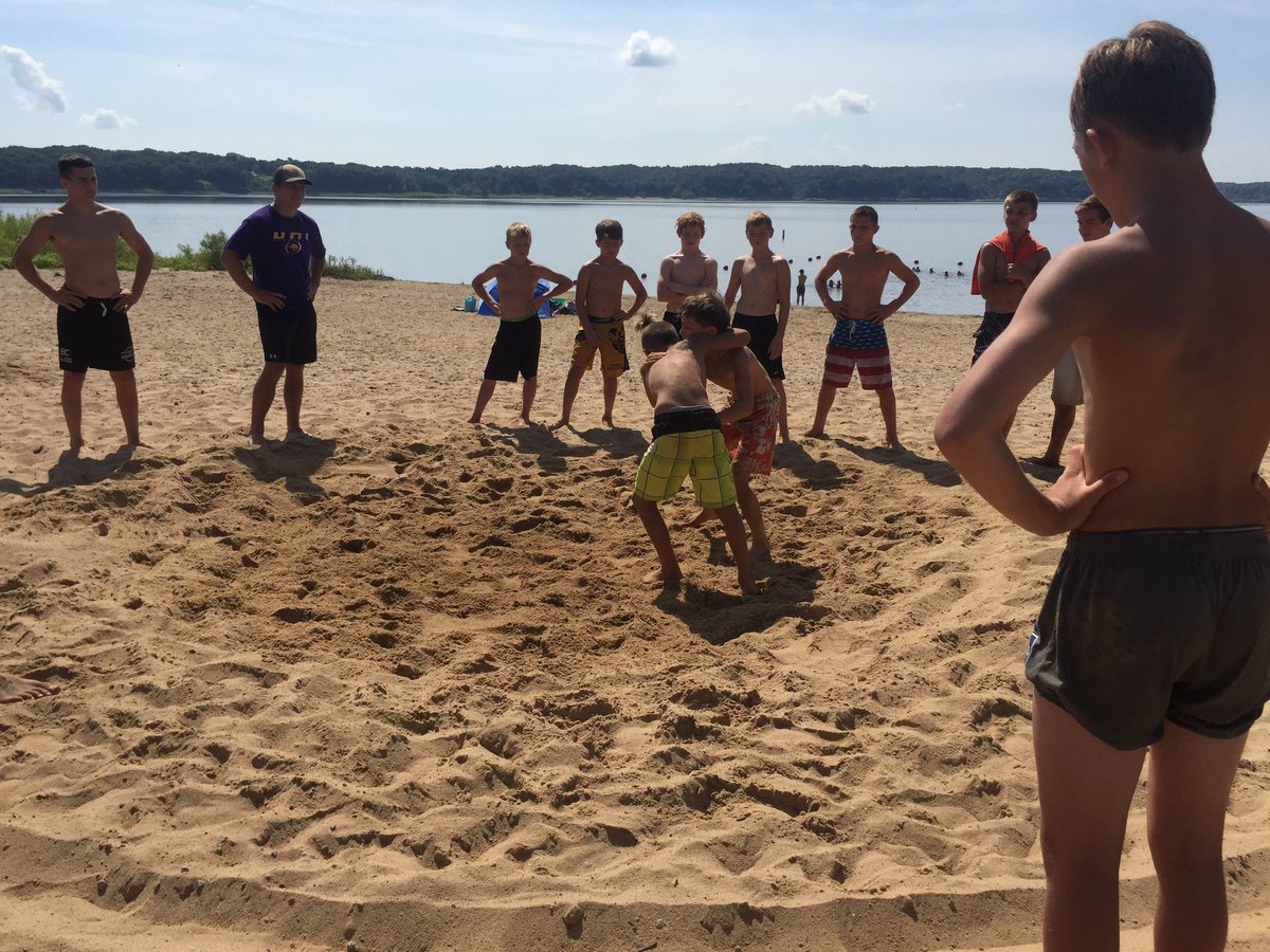 Dustin Coufal tweet media