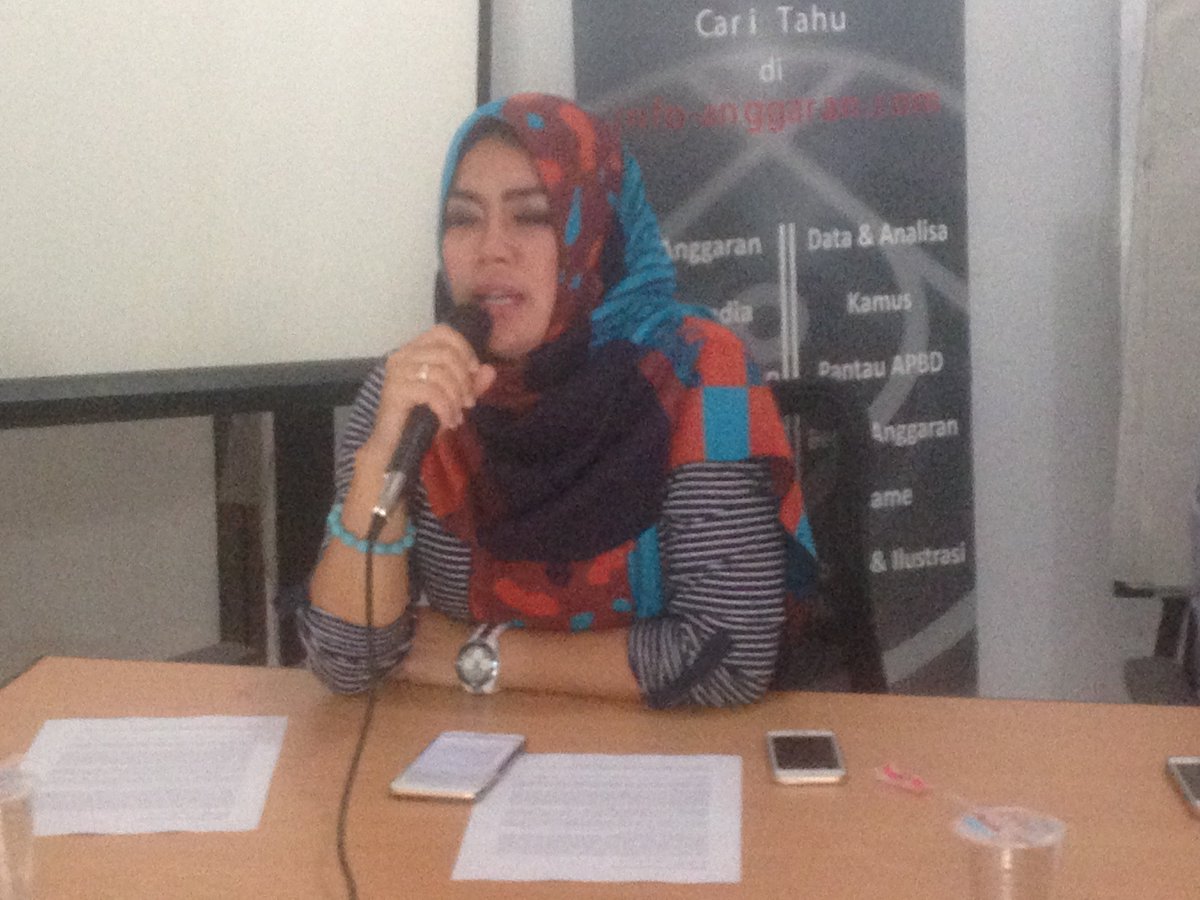 Haloo Tweeps...siang ini(28/7)FITRA kembali menggelar Konferensi Pers 
<a href="/InfoAnggaran/">Infoanggaran</a> <a href="/suciptoyenny/">Yenny Sucipto</a>