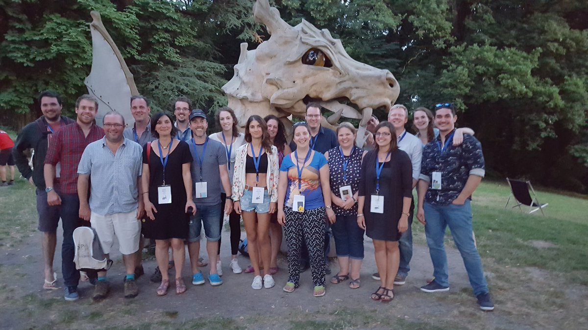 The <a href="/CefasGovUK/">Cefas</a> team &amp; friends having a great time at the BBQ party in the gardens of Château de Candé. #SIP2016