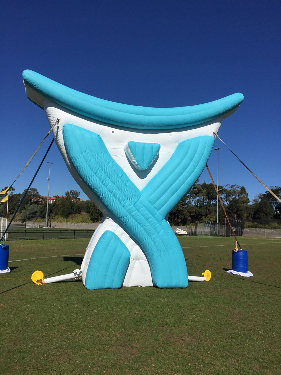 haytchde's tweet image. Hard day at work today #AtlassianBigBash