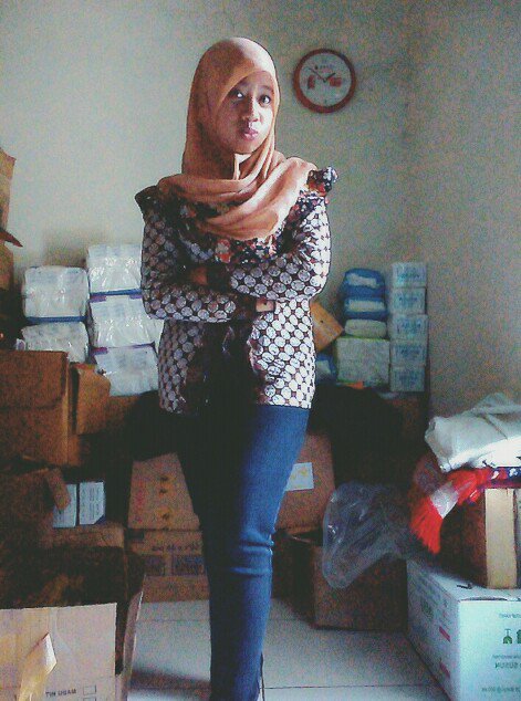 pipoww's tweet photo. Segini aja udah cukup . Jangan gemuk lg ya 😁😁😁 https://t.co/dc0hcKtvAy