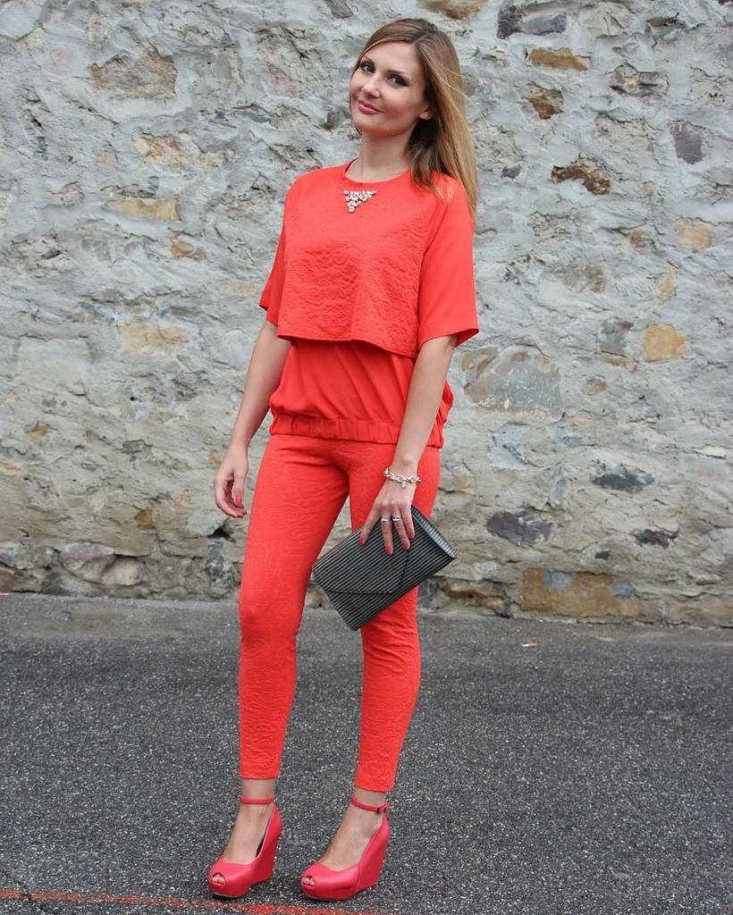 CocoLaVieEnRose's tweet photo. Un altro scatto dal mio ultimo #outfit sul blog! #totallook #madeinitaly con @vdpitalia @ffi.bags @bronzallure #via… https://t.co/L8wwGJK6GH