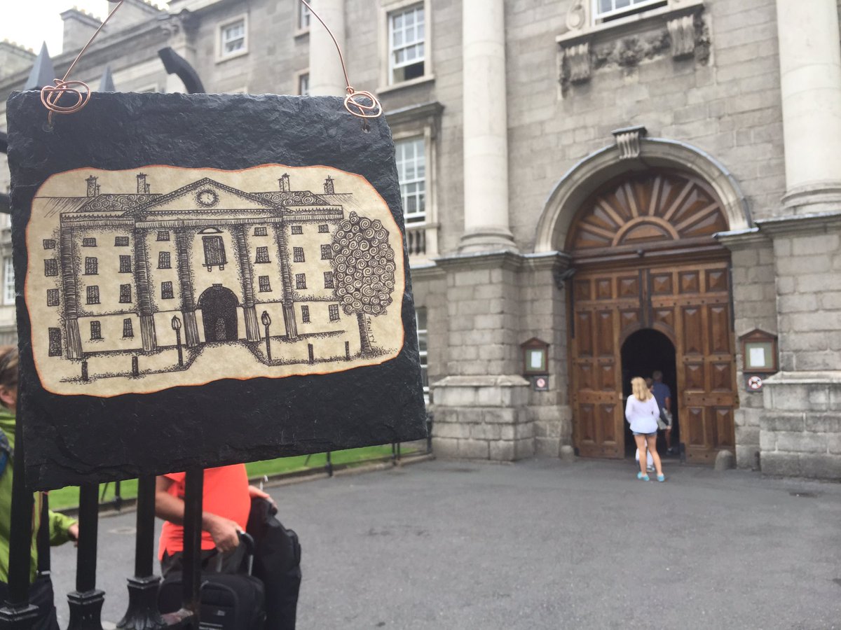 DoodleIrish's tweet photo. Irish Doodle art on tour in Dublin City @IrelandAncient #dublincity #visitireland #irishcraft https://t.co/zmML51Jxwk