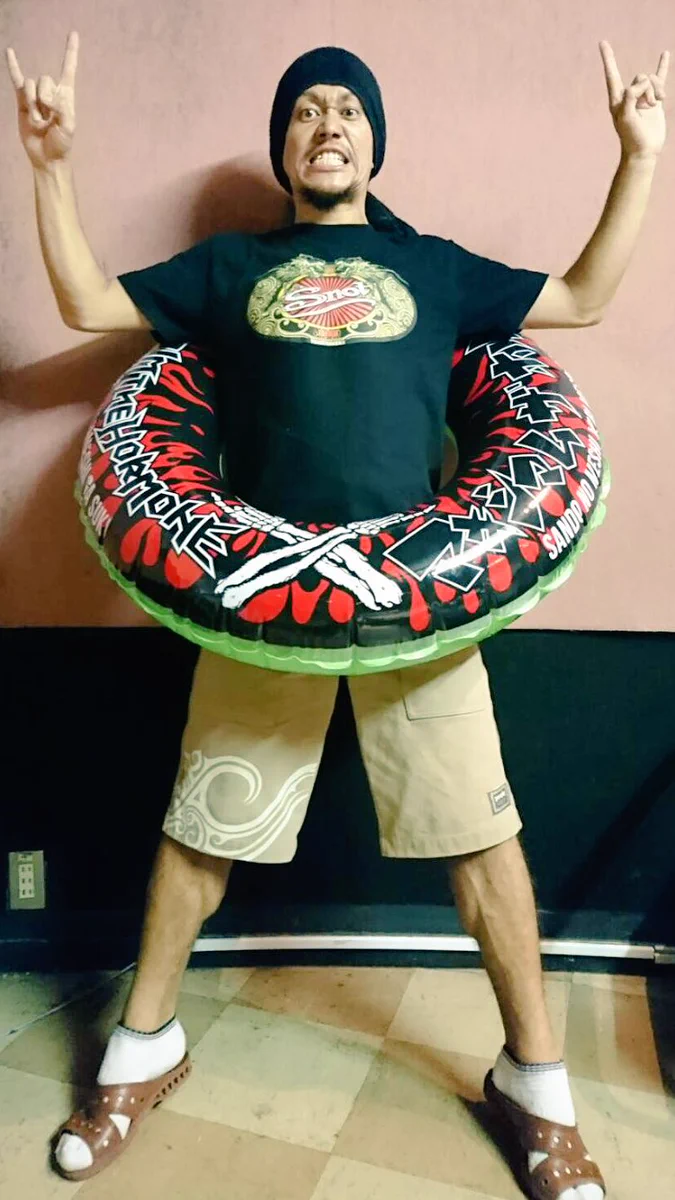 マキシマム ザ ホルモン 浮き輪 俺たちのホルモン浮き輪 バンド グッズ Cobn1BtUIAALIUD?format=webp&