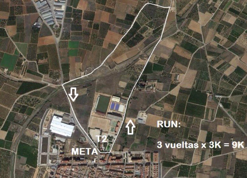 Trivoltors's tweet photo. Circuit running al #XXXITriatloAlcasser Circuit plà pero dur per la calor. Molta força!! https://t.co/e9yQCKrBhi