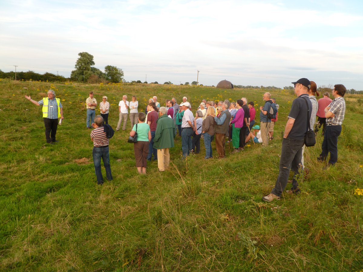 ousewasheslp's tweet photo. Good turnout @CambsCC talk on #Earith #CicilWar #Bulwark #OuseFest2016 More #heritage info https://t.co/ZFHn37kPyh https://t.co/ySq2E717vd